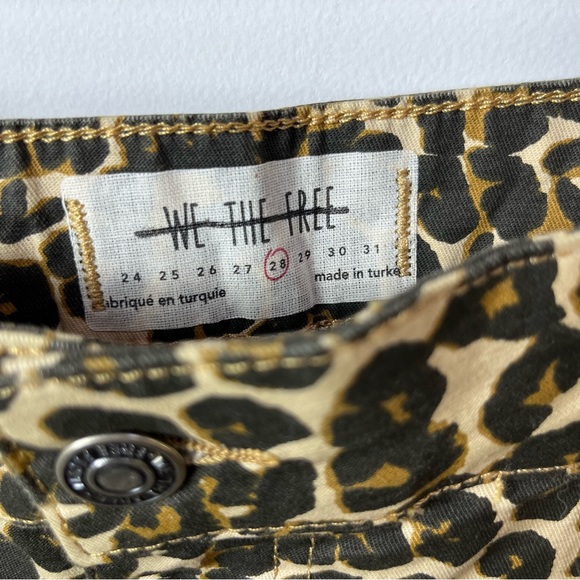 We the free Leopard print pant size 28 - Picture 4 of 7
